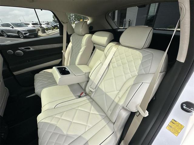 Photo of 2025 White Genesis GV80