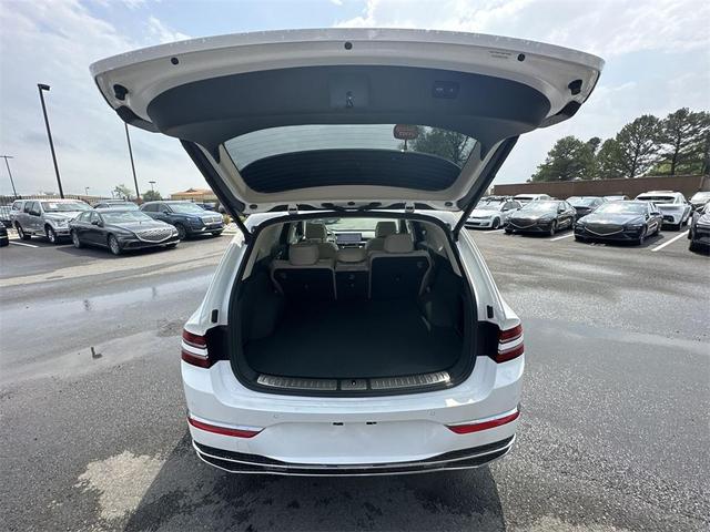 Photo of 2025 White Genesis GV80