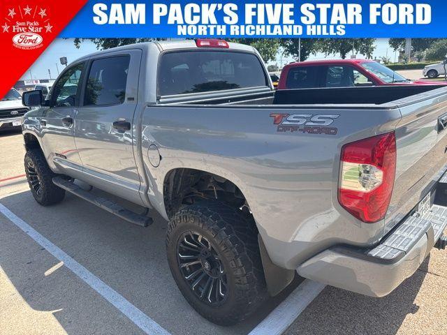 Photo of 2019 Silver Sky Metallic Toyota Tundra