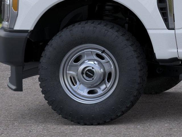 Photo of 2025 Oxford White Ford F-250