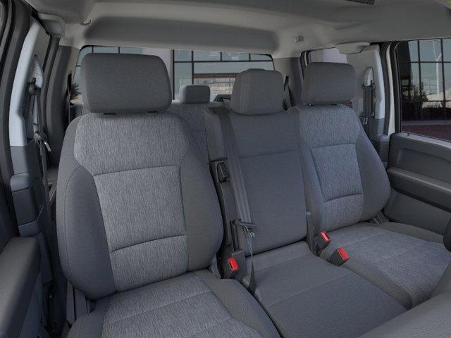 Photo of 2025 Oxford White Ford F-250