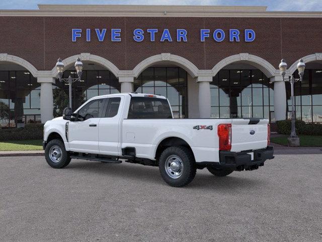 Photo of 2025 Oxford White Ford F-250