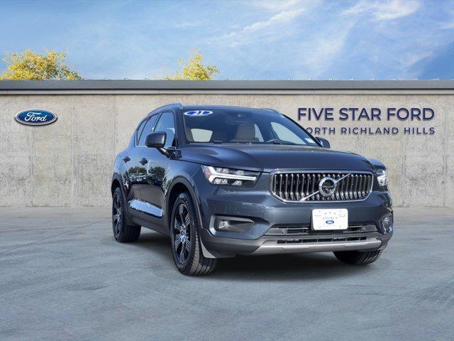2021 Volvo XC40