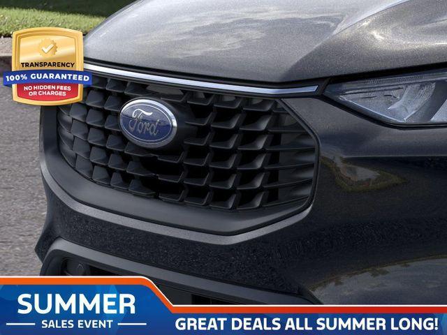 Photo of 2025 Agate Black Metallic Ford Escape