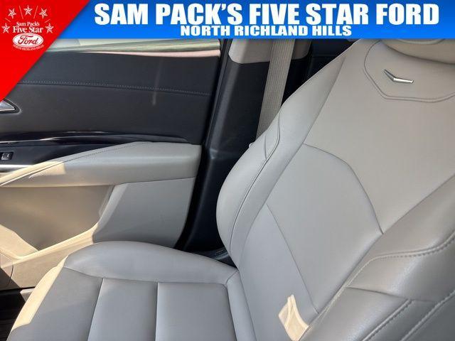 Photo of 2020 Stellar Black Metallic Cadillac XT4