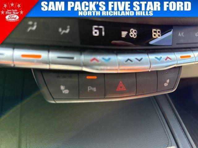 Photo of 2020 Stellar Black Metallic Cadillac XT4