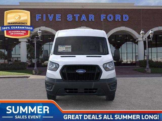 Photo of 2025 Oxford White Ford Transit-250