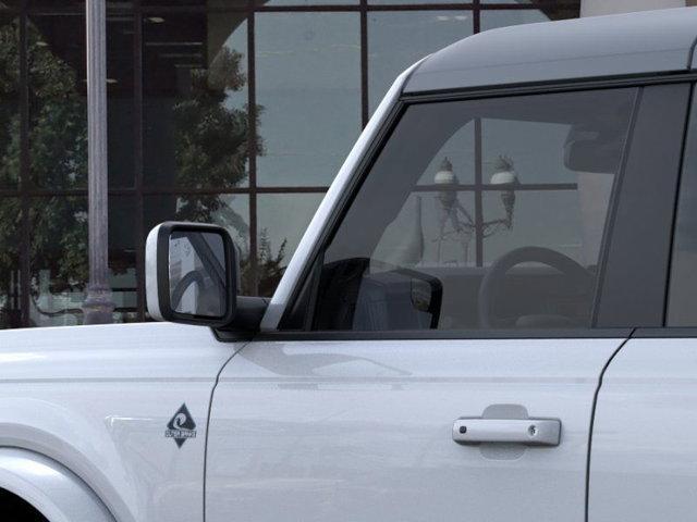 Photo of 2025 Oxford White Ford Bronco