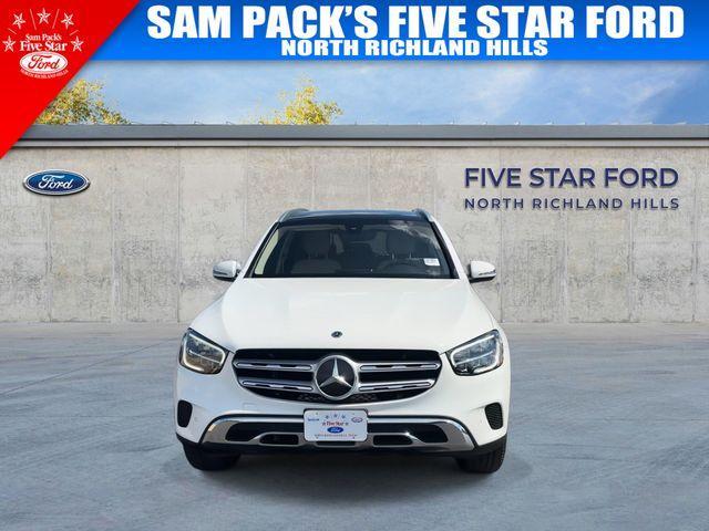 Photo of 2021 Polar White Mercedes-Benz GLC 300