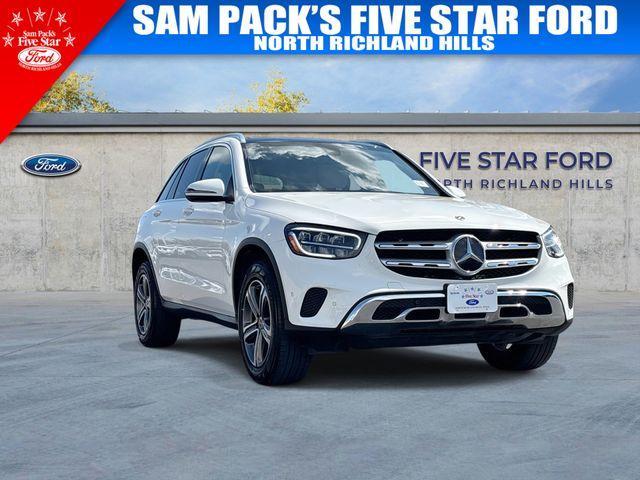 Photo of 2021 Polar White Mercedes-Benz GLC 300