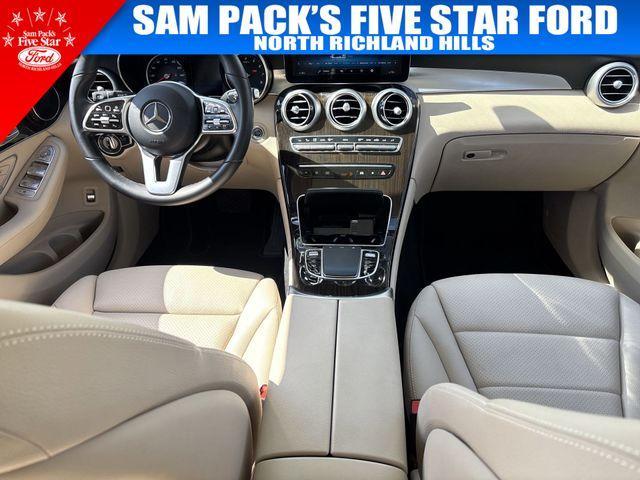 Photo of 2021 Polar White Mercedes-Benz GLC 300