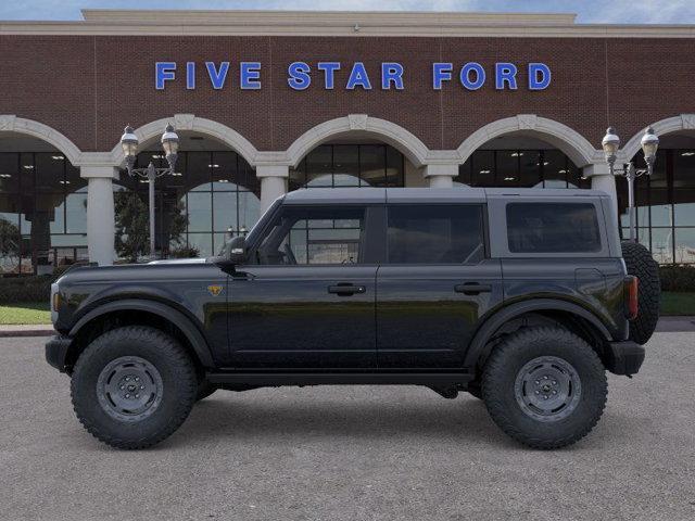 Photo of 2025 Shadow Black Ford Bronco