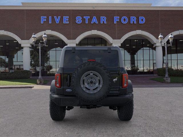 Photo of 2025 Shadow Black Ford Bronco