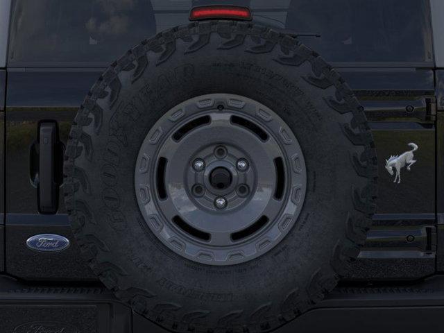 Photo of 2025 Shadow Black Ford Bronco