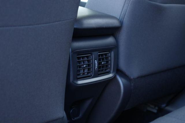 Photo of 2025 Ice Cap Toyota RAV4 Hybrid
