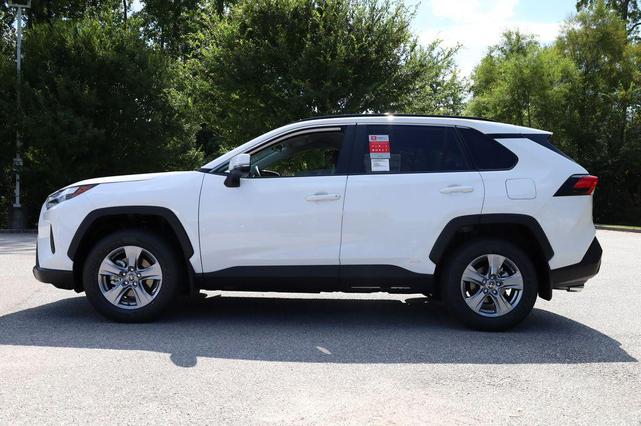 Photo of 2025 Ice Cap Toyota RAV4 Hybrid
