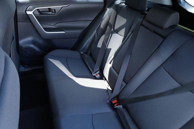Photo of 2025 Ice Cap Toyota RAV4 Hybrid