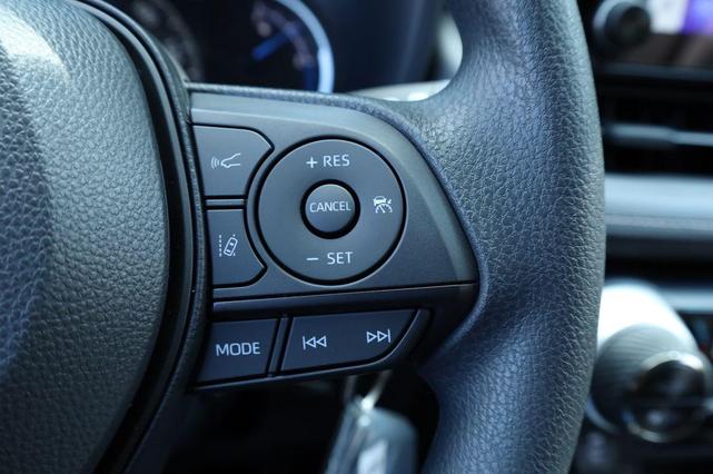 Photo of 2025 Ice Cap Toyota RAV4 Hybrid
