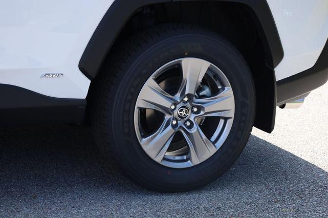 Photo of 2025 Ice Cap Toyota RAV4 Hybrid