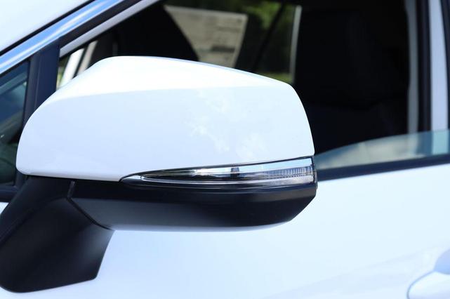 Photo of 2025 Ice Cap Toyota RAV4 Hybrid
