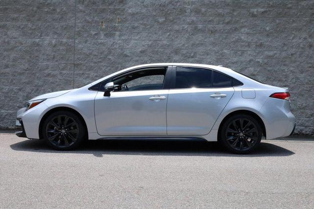 Photo of 2024 Silver Toyota Corolla