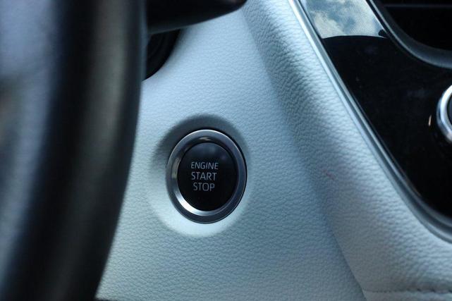 Photo of 2024 Silver Toyota Corolla