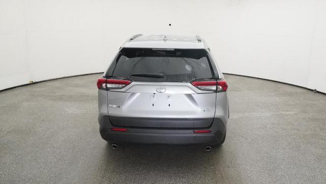 Photo of 2025 Silver Sky Metallic Toyota RAV4 Hybrid
