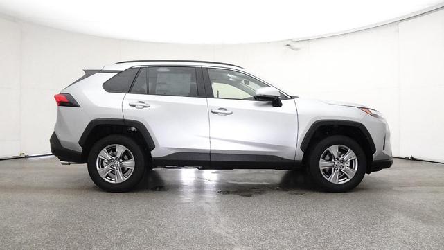 Photo of 2025 Silver Sky Metallic Toyota RAV4 Hybrid