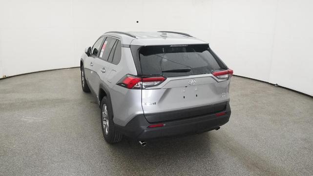 Photo of 2025 Silver Sky Metallic Toyota RAV4 Hybrid