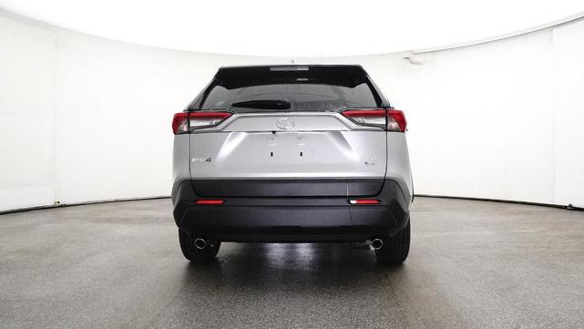 Photo of 2025 Silver Sky Metallic Toyota RAV4 Hybrid