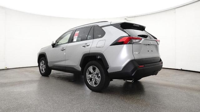 Photo of 2025 Silver Sky Metallic Toyota RAV4 Hybrid