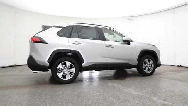 Photo of 2025 Silver Sky Metallic Toyota RAV4 Hybrid