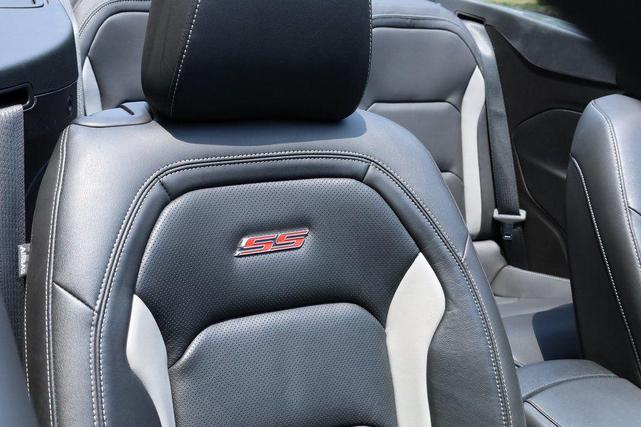 Photo of 2023 Sharkskin Metallic Chevrolet Camaro