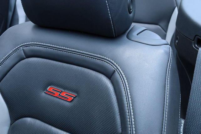 Photo of 2023 Sharkskin Metallic Chevrolet Camaro