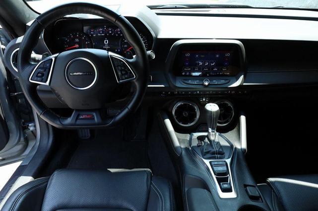Photo of 2023 Sharkskin Metallic Chevrolet Camaro