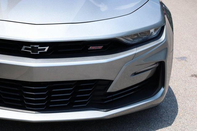 Photo of 2023 Sharkskin Metallic Chevrolet Camaro