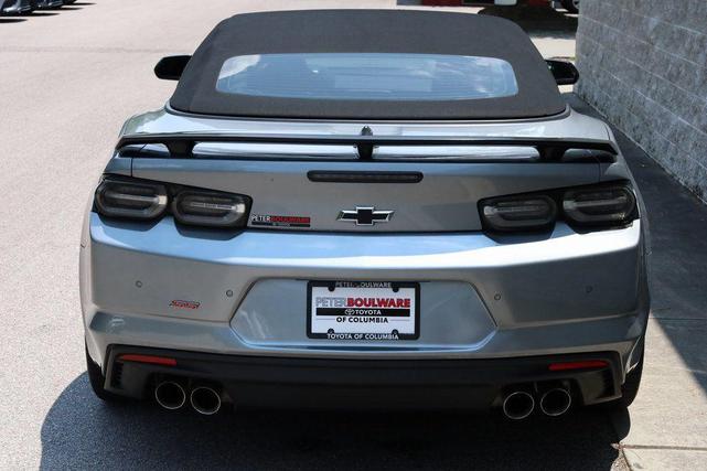 Photo of 2023 Sharkskin Metallic Chevrolet Camaro
