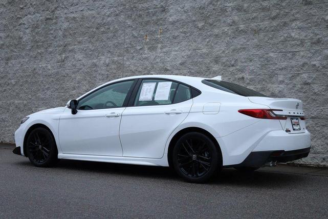 Photo of 2025 Ice Toyota Camry