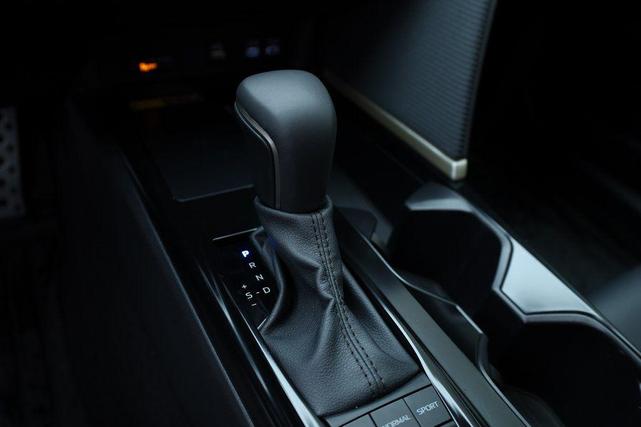 Photo of 2025 Ice Toyota Camry