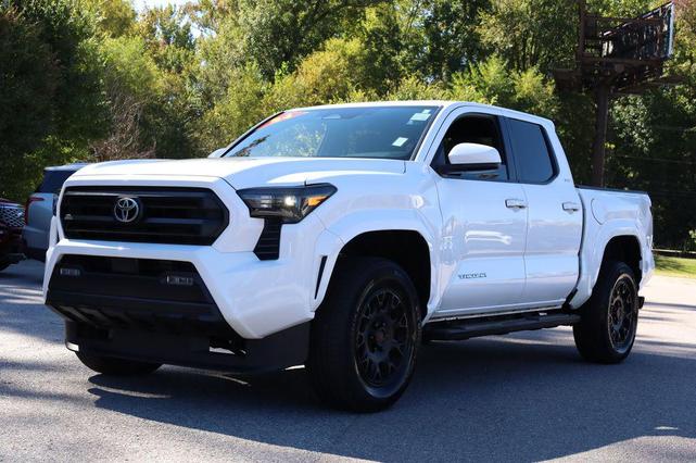Photo of 2024 Ice Cap Toyota Tacoma