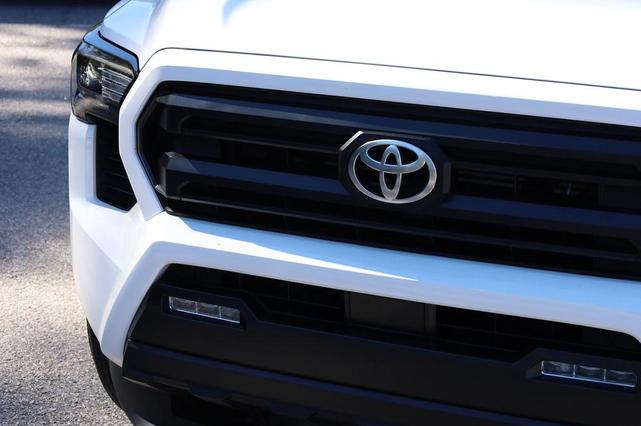 Photo of 2024 Ice Cap Toyota Tacoma