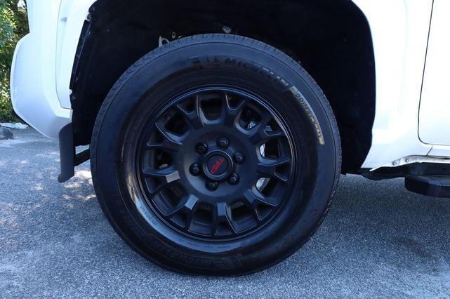 Photo of 2024 Ice Cap Toyota Tacoma