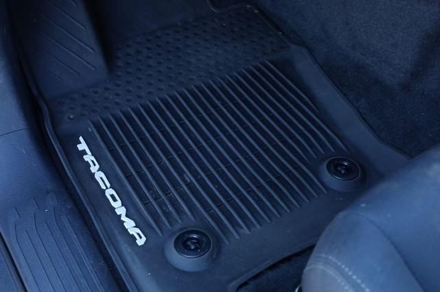 Photo of 2024 Ice Cap Toyota Tacoma