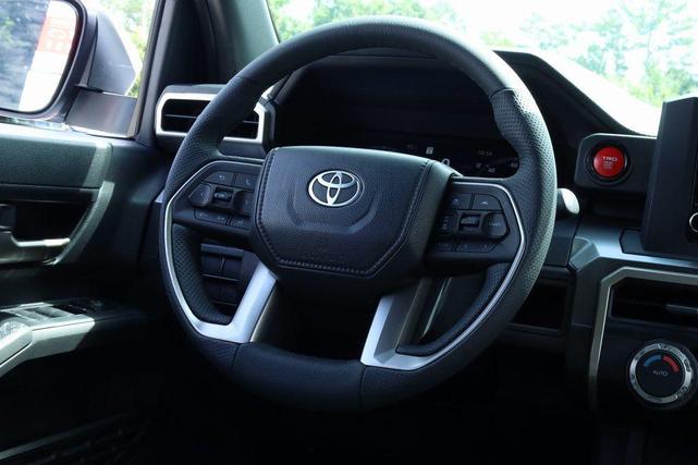 Photo of 2025 Ice Cap Toyota Tacoma