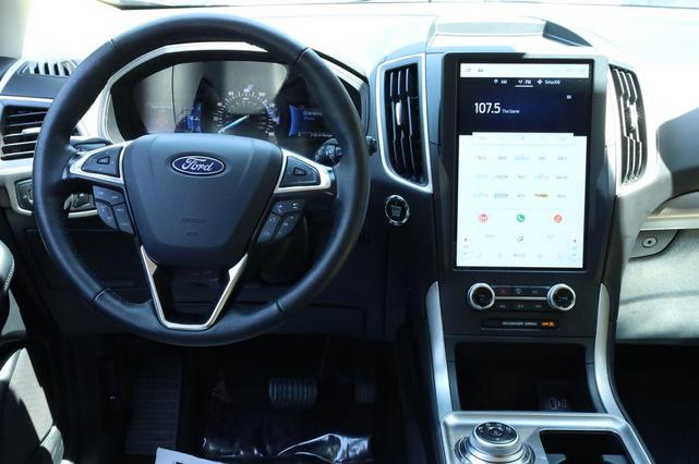 Photo of 2024 Stone Blue Metallic Ford Edge