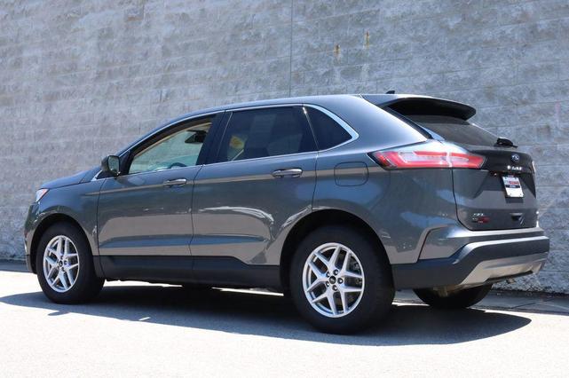 Photo of 2024 Stone Blue Metallic Ford Edge