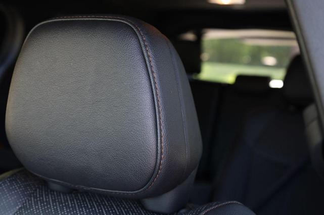 Photo of 2025 Wind Chill Prl Toyota Sienna
