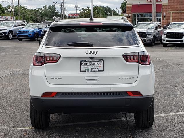 Photo of 2025 Bright White Clearcoat Jeep Compass