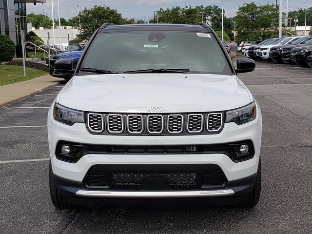 Photo of 2025 Bright White Clearcoat Jeep Compass