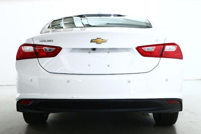 Photo of 2024 Summit White Chevrolet Malibu